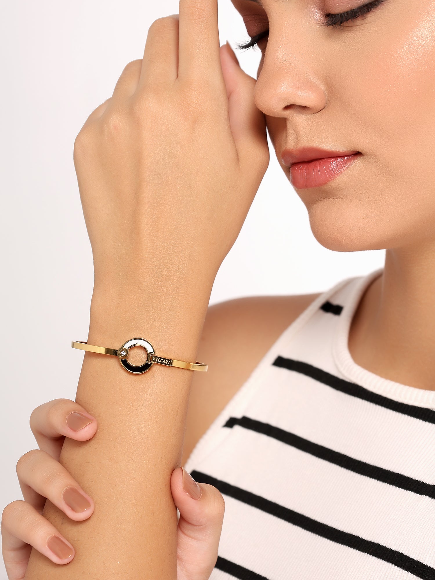 Her Jewels Anti-Tarnish Stainless Steel BVLGARI Inspired Gold & Black Bracelet for Women & Girls