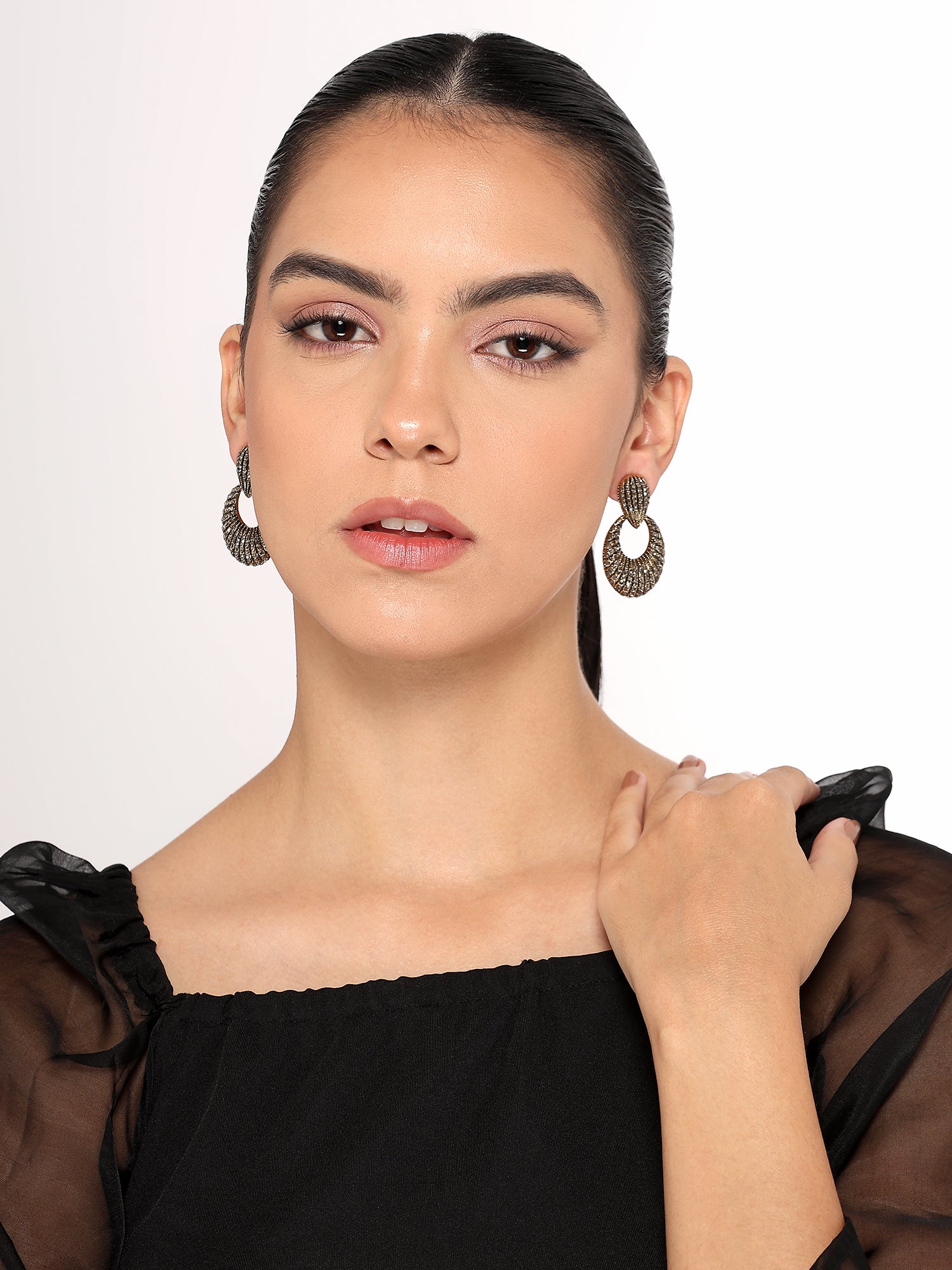 Her Jewels Antique Oval Shaped Dangler Earrings for Women & Girls – Elegant Hypoallergenic Alloy Jewelry